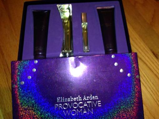elizabeth arden provocative woman gift set